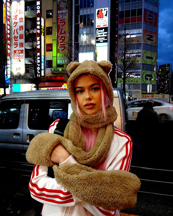 luvstruck instagram image archive image