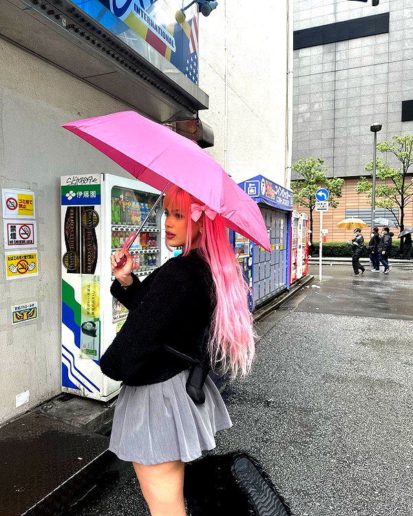luvstruck instagram image archive image