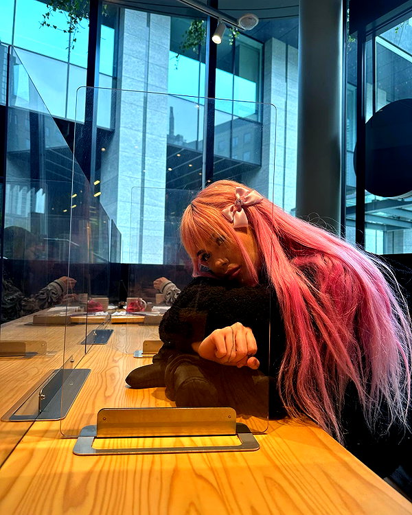 luvstruck instagram image archive image