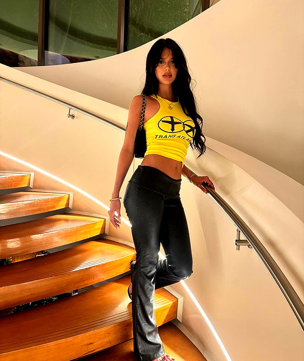 luvstruck instagram image archive image