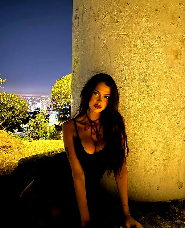 luvstruck luvstruck archive image