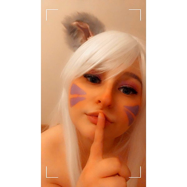 lux_shojo_ instagram image archive image