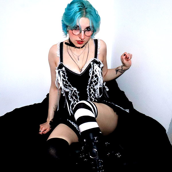 lyracr0w0 instagram image archive image