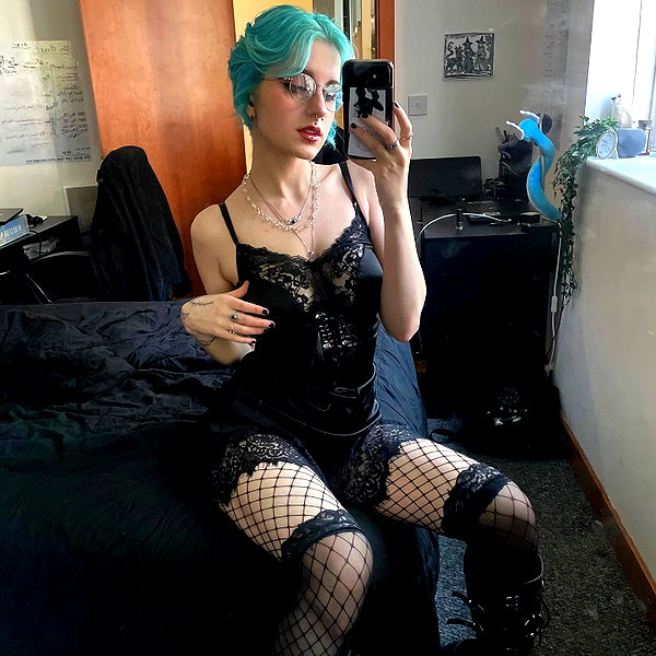 lyracr0w0 instagram image archive image