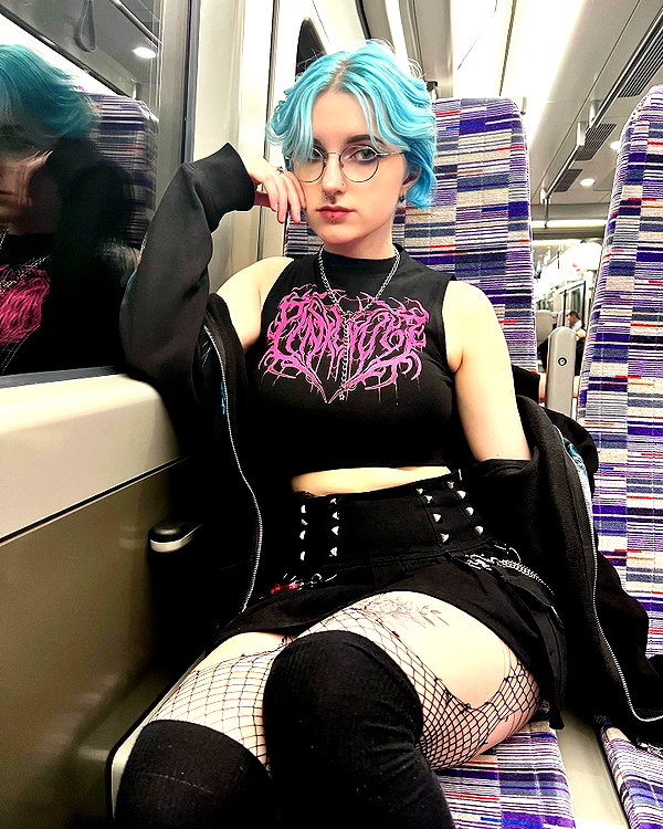lyracr0w0 instagram image archive image