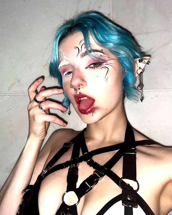 lyracr0w0 instagram image archive image