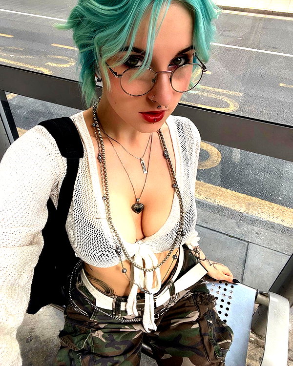 lyracr0w0 instagram image archive image