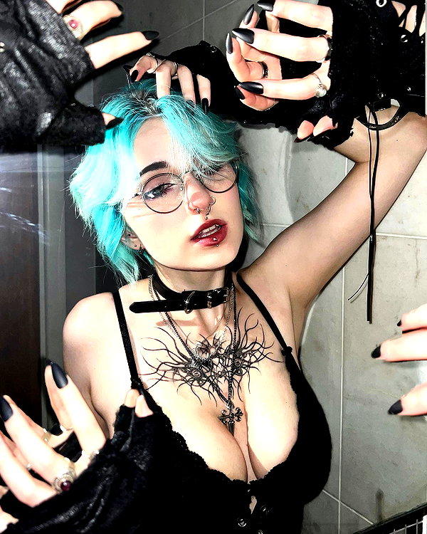 lyracr0w0 instagram image archive image