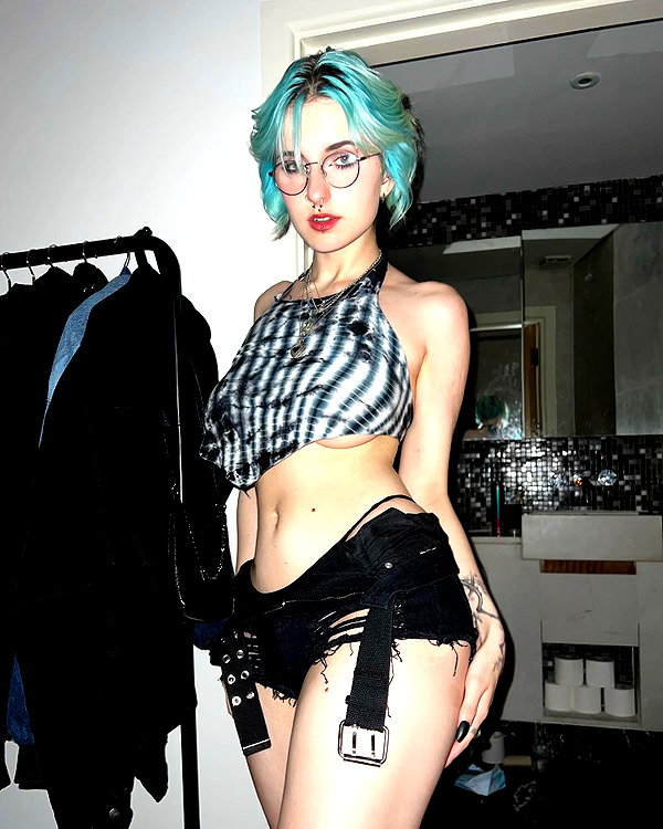 lyracr0w0 instagram image archive image