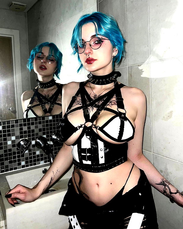 lyracr0w0 instagram image archive image