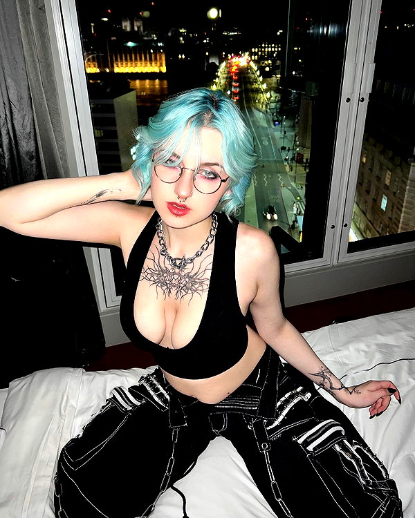 lyracr0w0 instagram image archive image