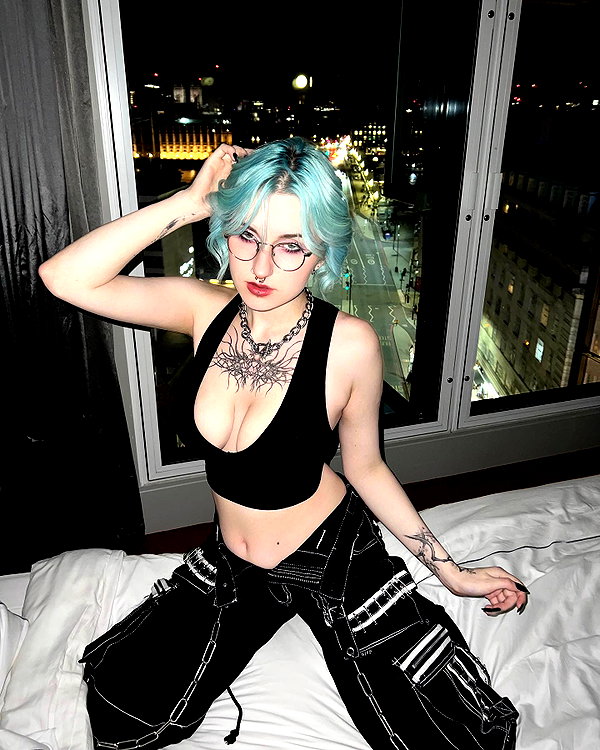 lyracr0w0 instagram image archive image