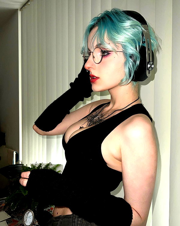 lyracr0w0 instagram image archive image