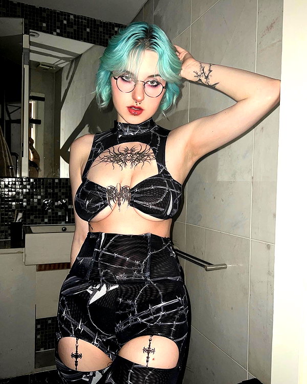 lyracr0w0 instagram image archive image