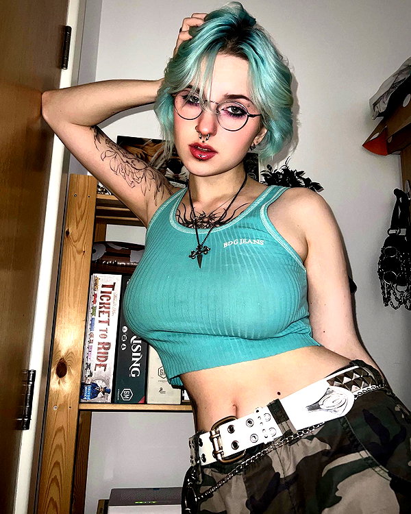 lyracr0w0 instagram image archive image