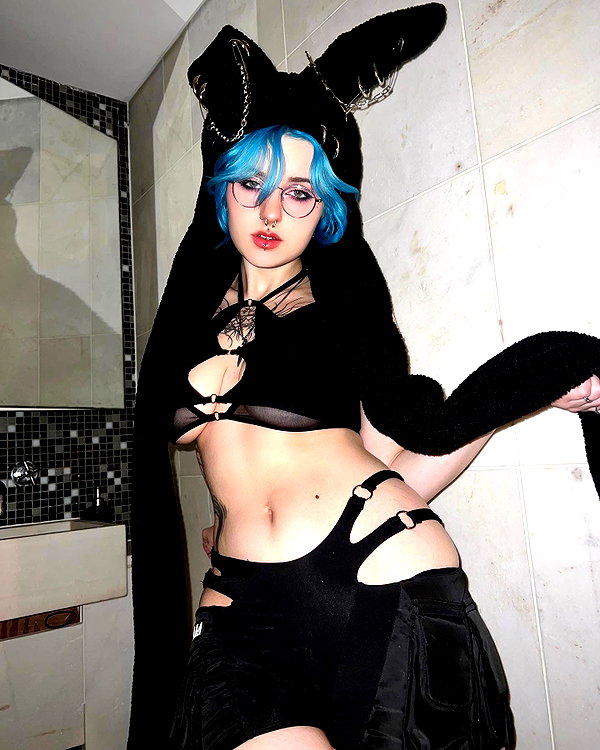 lyracr0w0 instagram image archive image