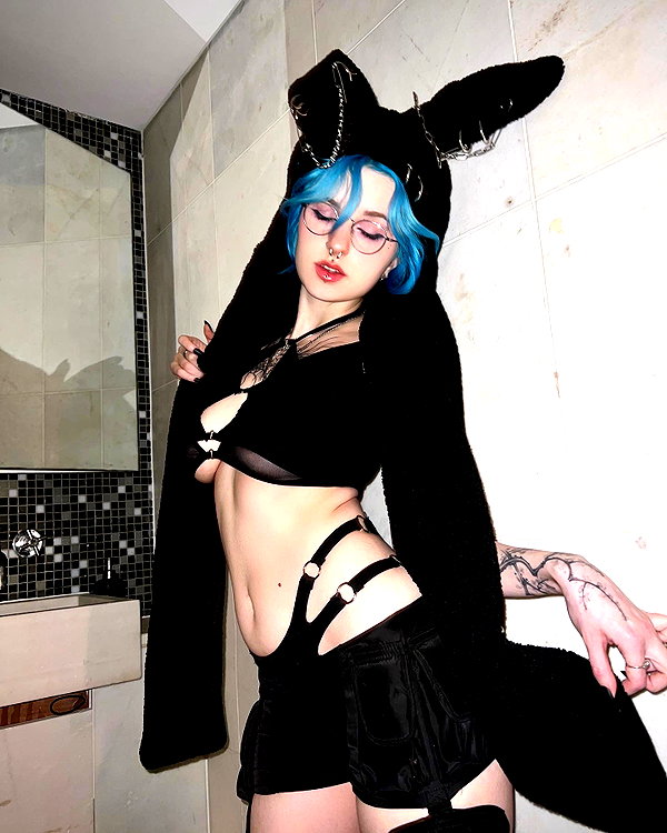 lyracr0w0 instagram image archive image