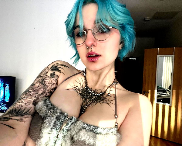 lyracr0w0 instagram image archive image