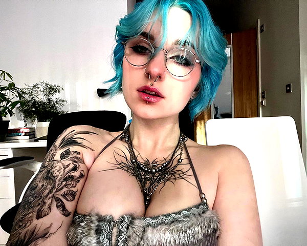 lyracr0w0 instagram image archive image