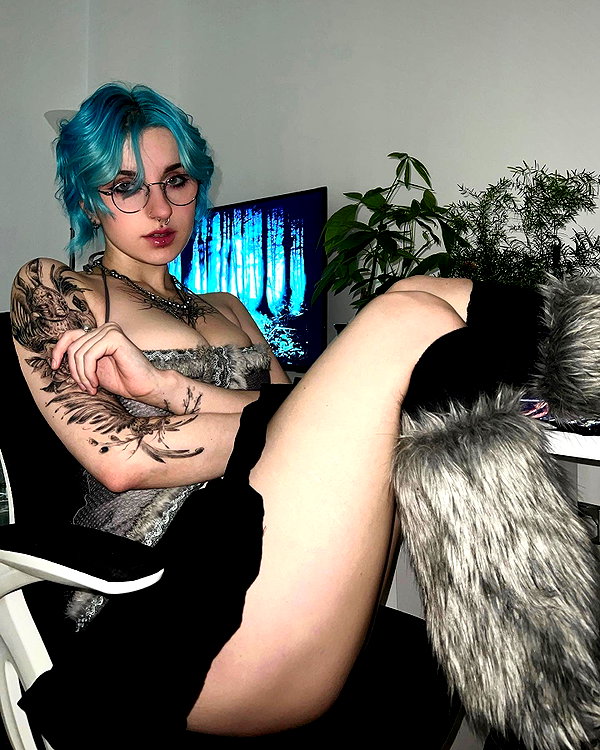 lyracr0w0 instagram image archive image
