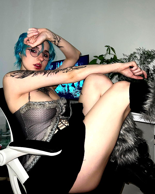 lyracr0w0 instagram image archive image