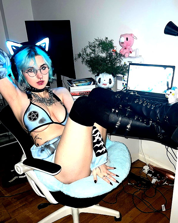 lyracr0w0 instagram image archive image