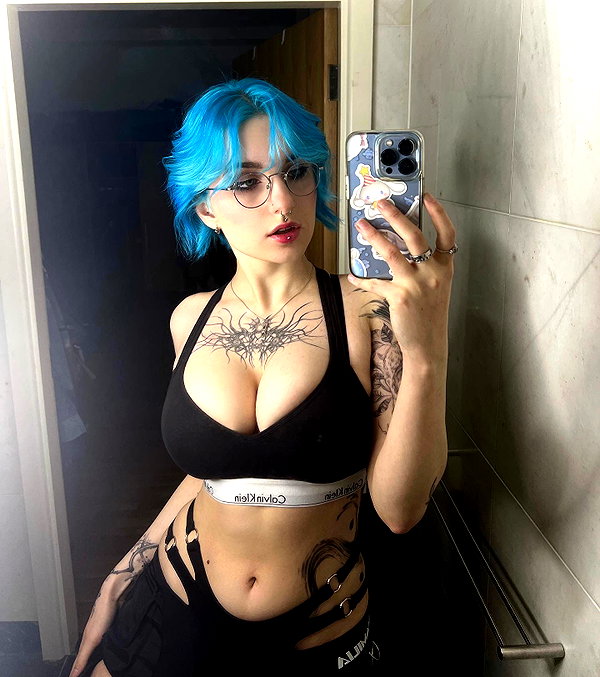 lyracr0w0 instagram image archive image