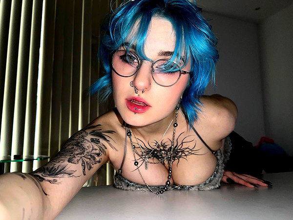 lyracr0w0 instagram image archive image