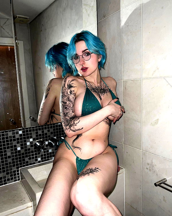 lyracr0w0 instagram image archive image