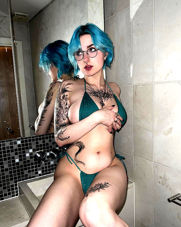 lyracr0w0 instagram image archive image