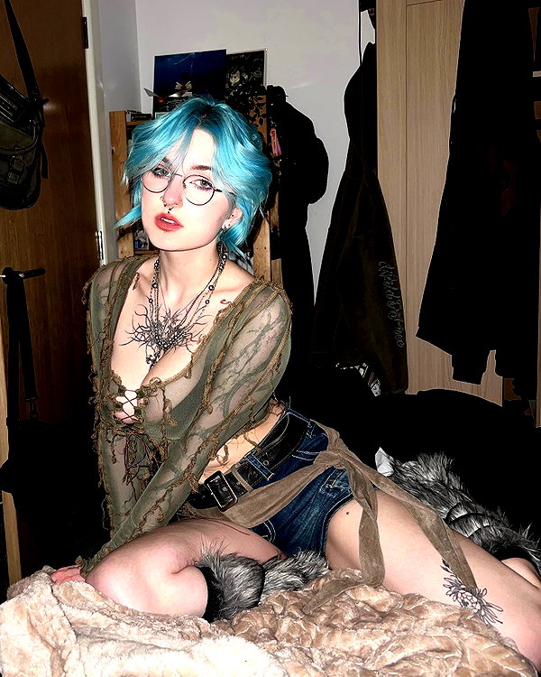 lyracr0w0 instagram image archive image
