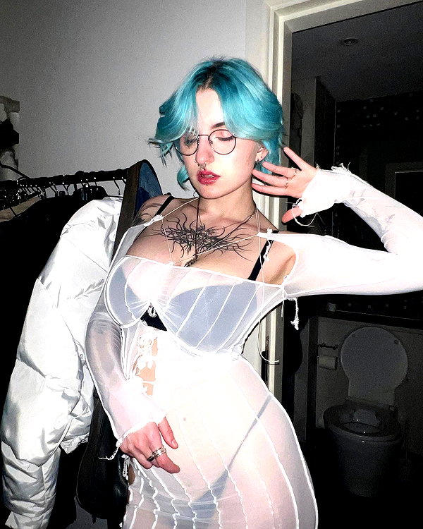 lyracr0w0 instagram image archive image