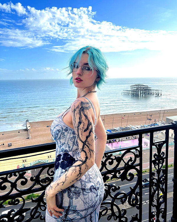 lyracr0w0 instagram image archive image
