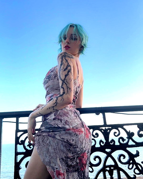 lyracr0w0 instagram image archive image