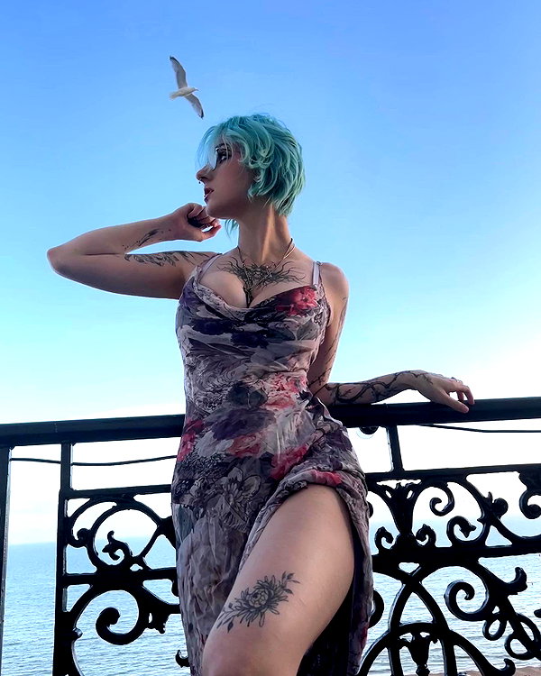 lyracr0w0 instagram image archive image