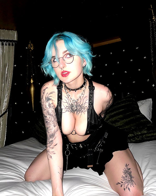 lyracr0w0 instagram image archive image