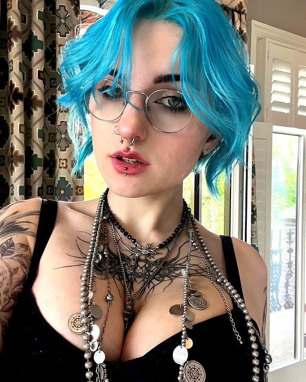 lyracr0w0 instagram image archive image