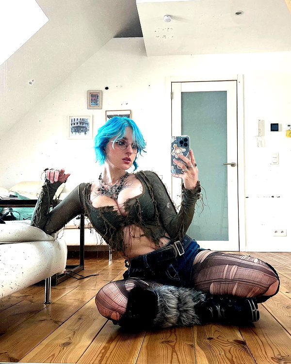 lyracr0w0 instagram image archive image