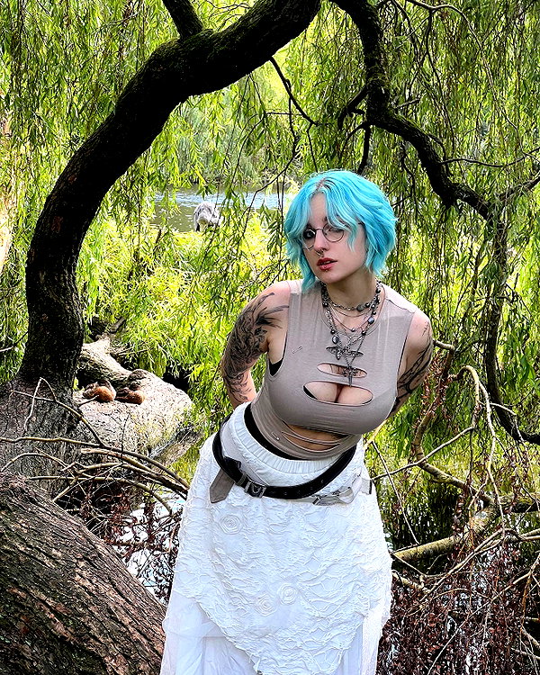 lyracr0w0 instagram image archive image