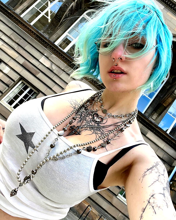 lyracr0w0 instagram image archive image