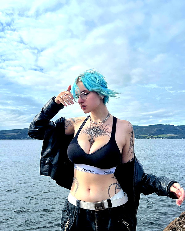 lyracr0w0 instagram image archive image