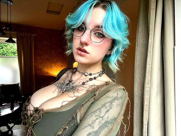 lyracr0w0 instagram image archive image