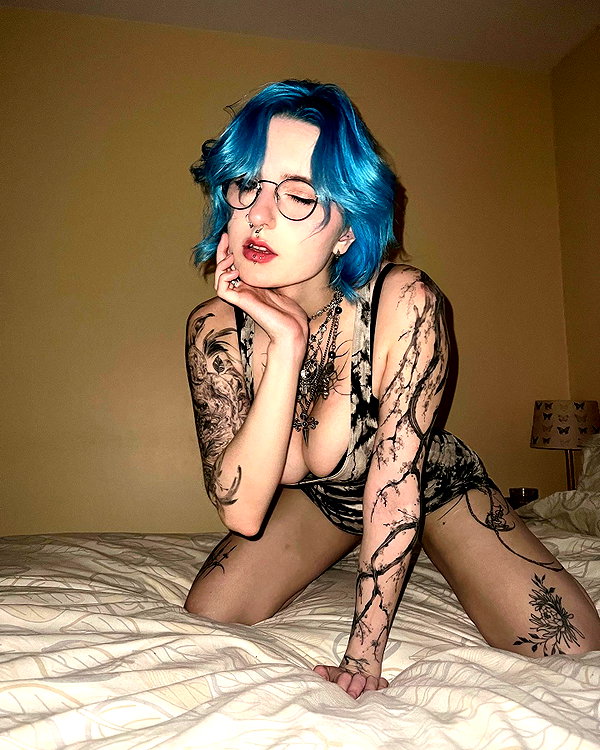 lyracr0w0 instagram image archive image