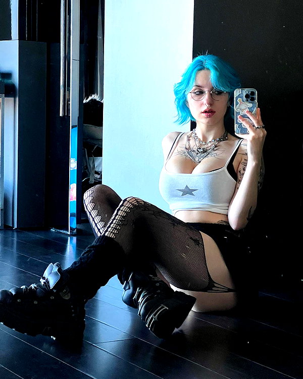 lyracr0w0 instagram image archive image
