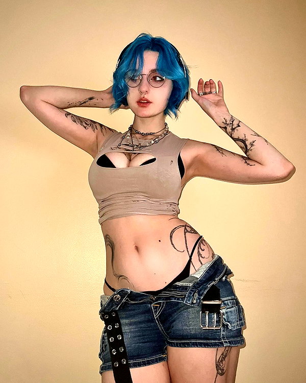 lyracr0w0 instagram image archive image
