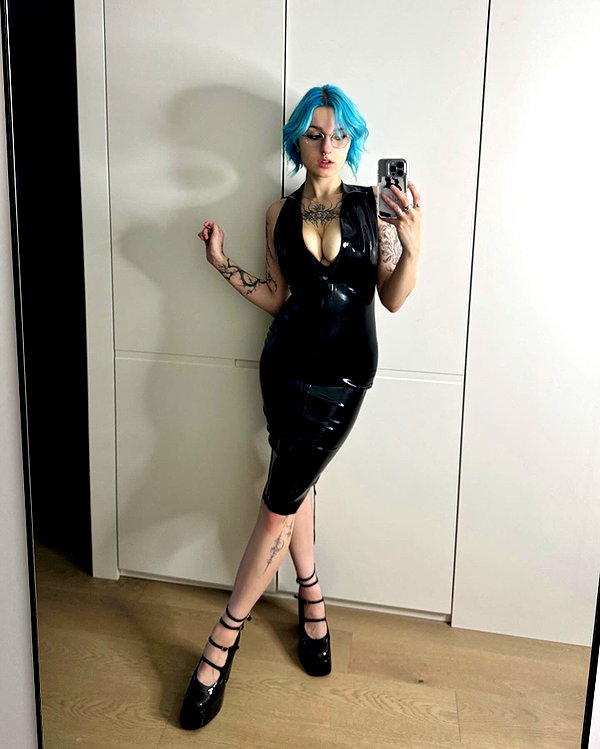 lyracr0w0 instagram image archive image