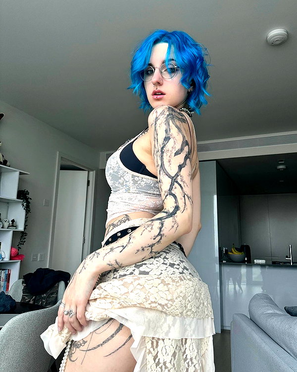 lyracr0w0 instagram image archive image