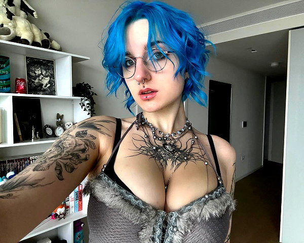lyracr0w0 instagram image archive image