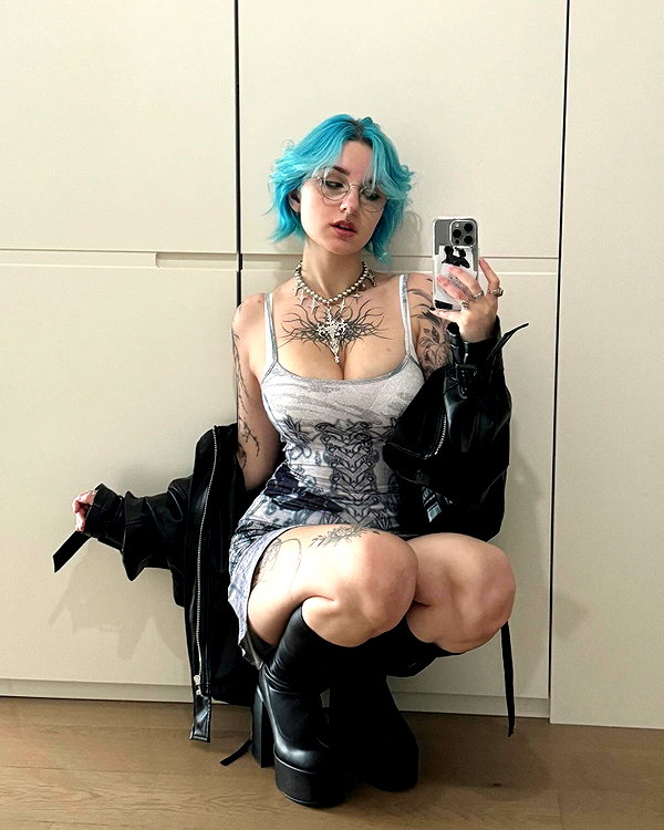 lyracr0w0 instagram image archive image