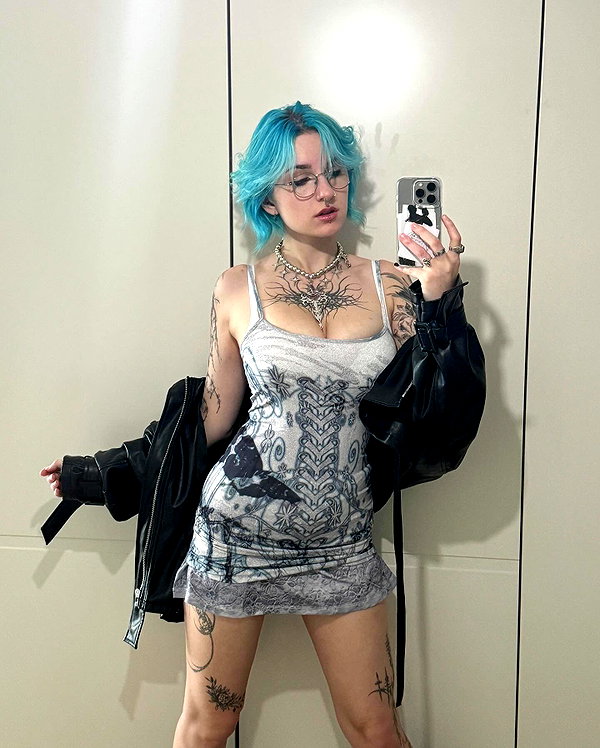lyracr0w0 instagram image archive image
